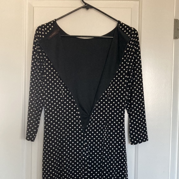 🛍️DONATED | The Limited | Sleeved Black & White Dress - Picture 8 of 11